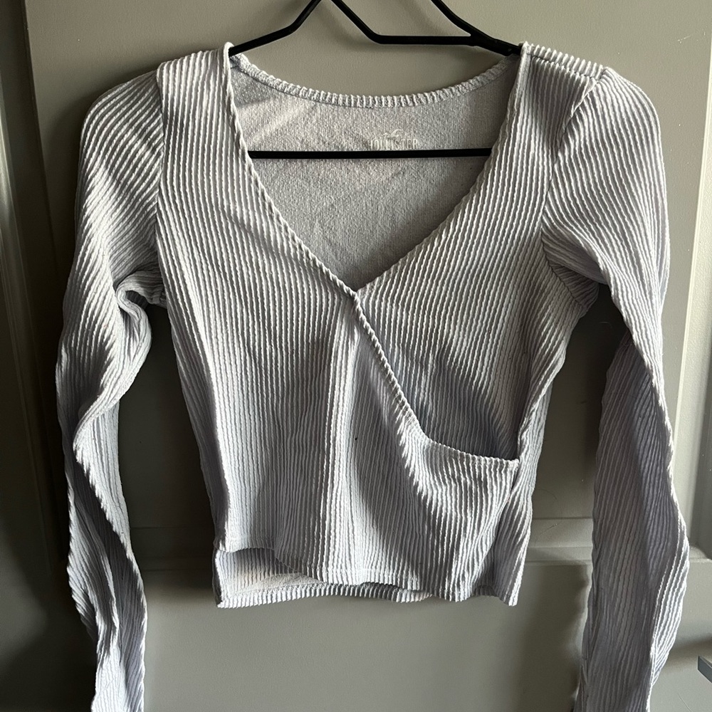 Long sleeve crop top